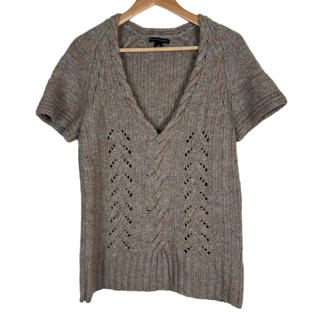 Banana Republic Cable‎ Knit Sweater Size Medium Alpaca Wool V-Neck Fisherman